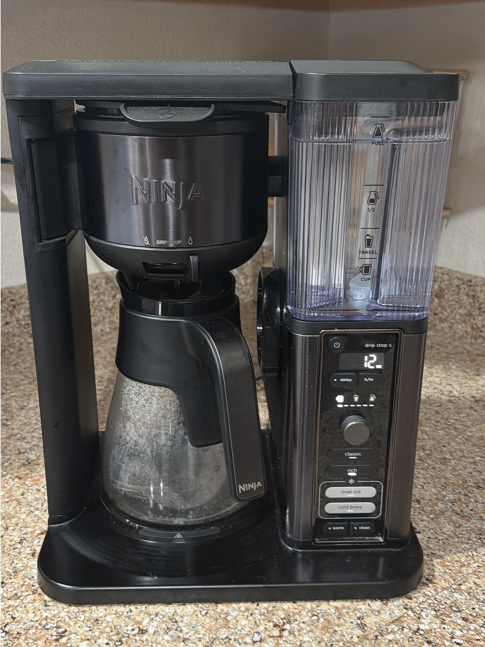 Ninja Hot & Iced 10-cup Drip Coffee Maker